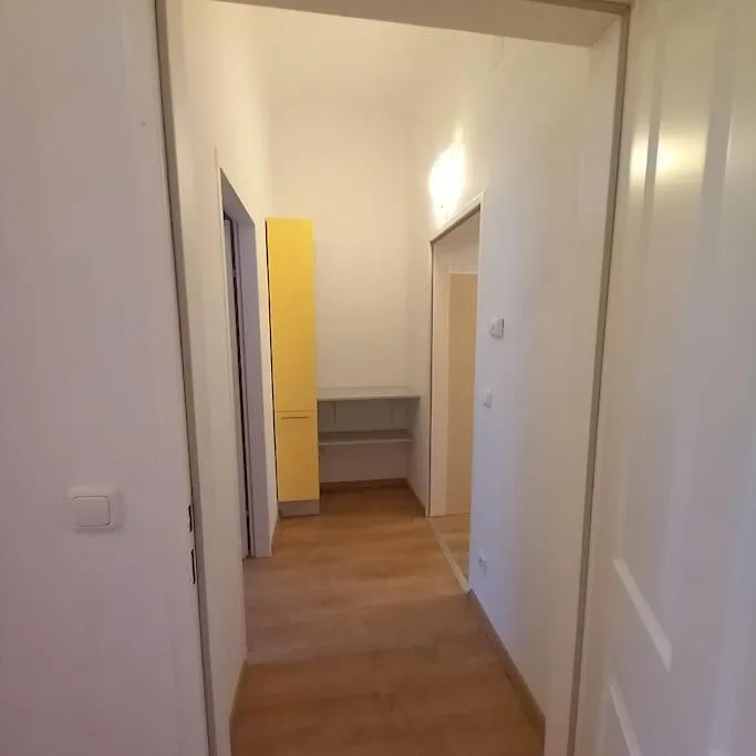 Altbauwohnung Neu Saniert - Fuer Familien Geeignet Viena
