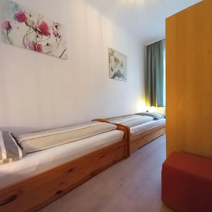 Altbauwohnung Neu Saniert - Fuer Familien Geeignet Vídeň Apartmán