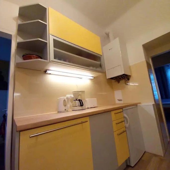 Apartmán Altbauwohnung Neu Saniert - Fuer Familien Geeignet Vídeň