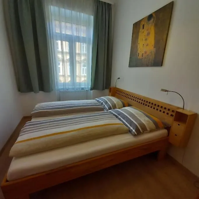 Apartmán Altbauwohnung Neu Saniert - Fuer Familien Geeignet Vídeň Rakousko