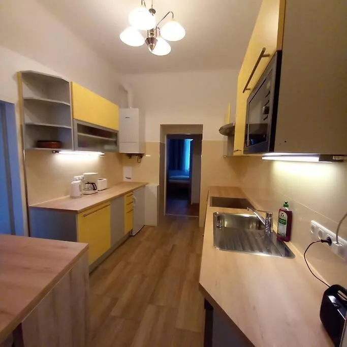 Altbauwohnung Neu Saniert - Fuer Familien Geeignet Vídeň Rakousko